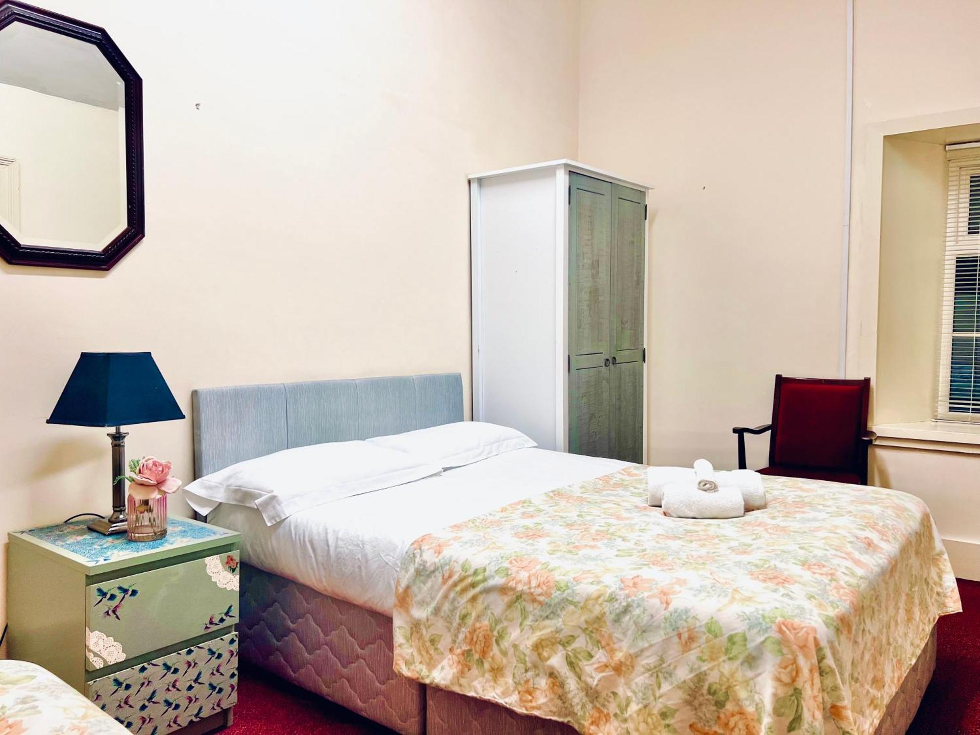 The Coach House Inn Moycullen Экстерьер фото