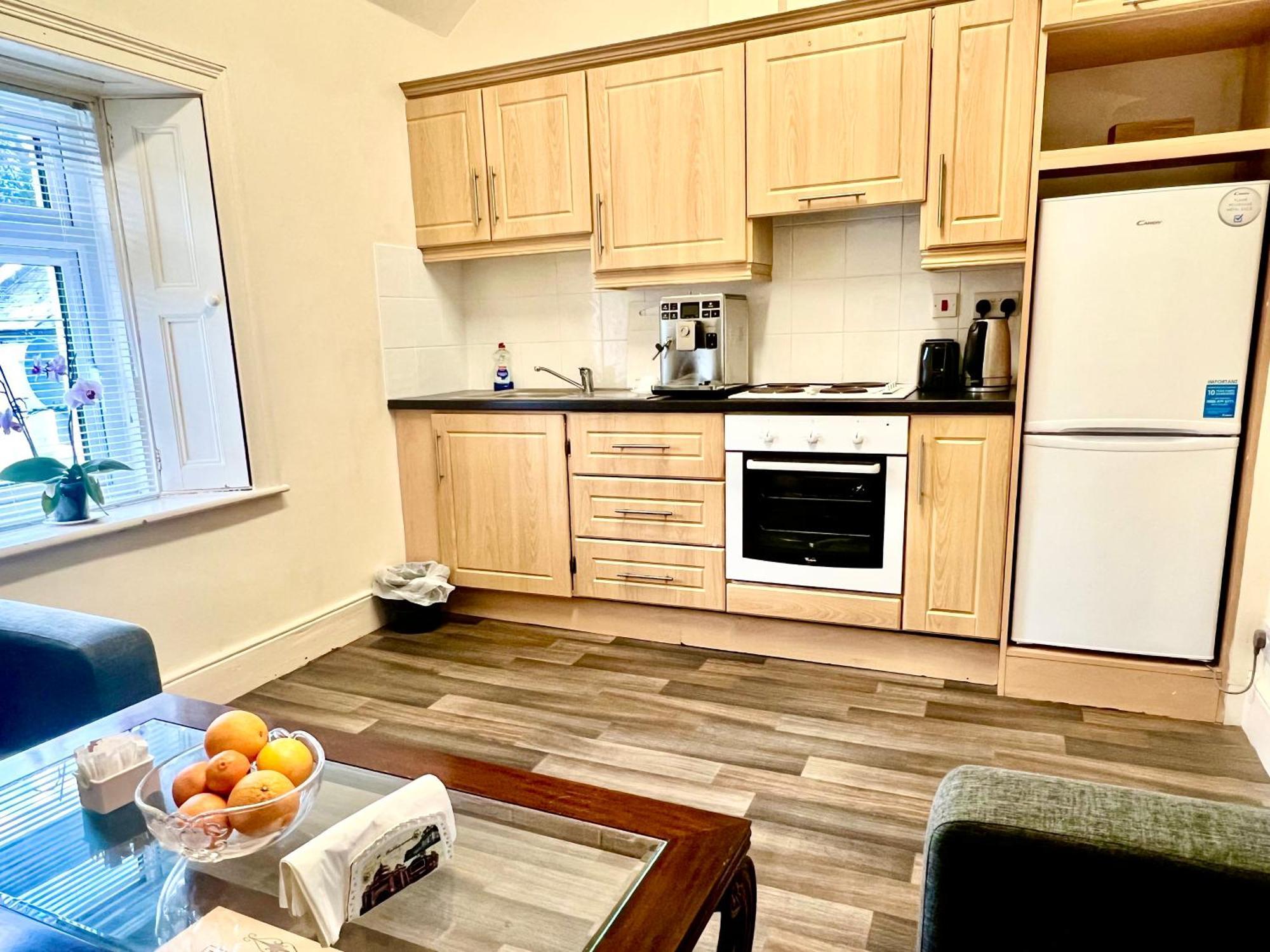The Coach House Inn Moycullen Экстерьер фото